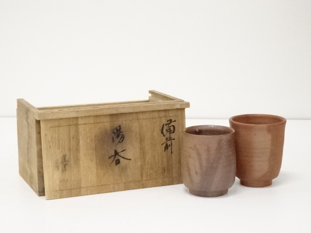 JAPANESE CERAMICS / TEACUP SET OF 2 / BIZEN WARE / ARTISAN WORK